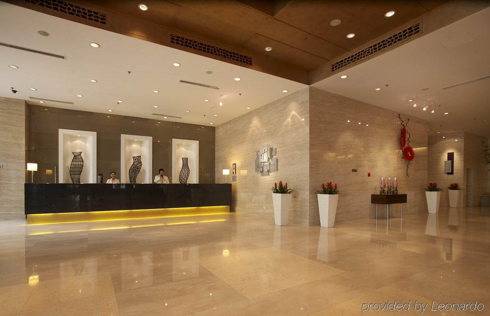 Holiday Inn Central Plaza Пекін Інтер'єр фото