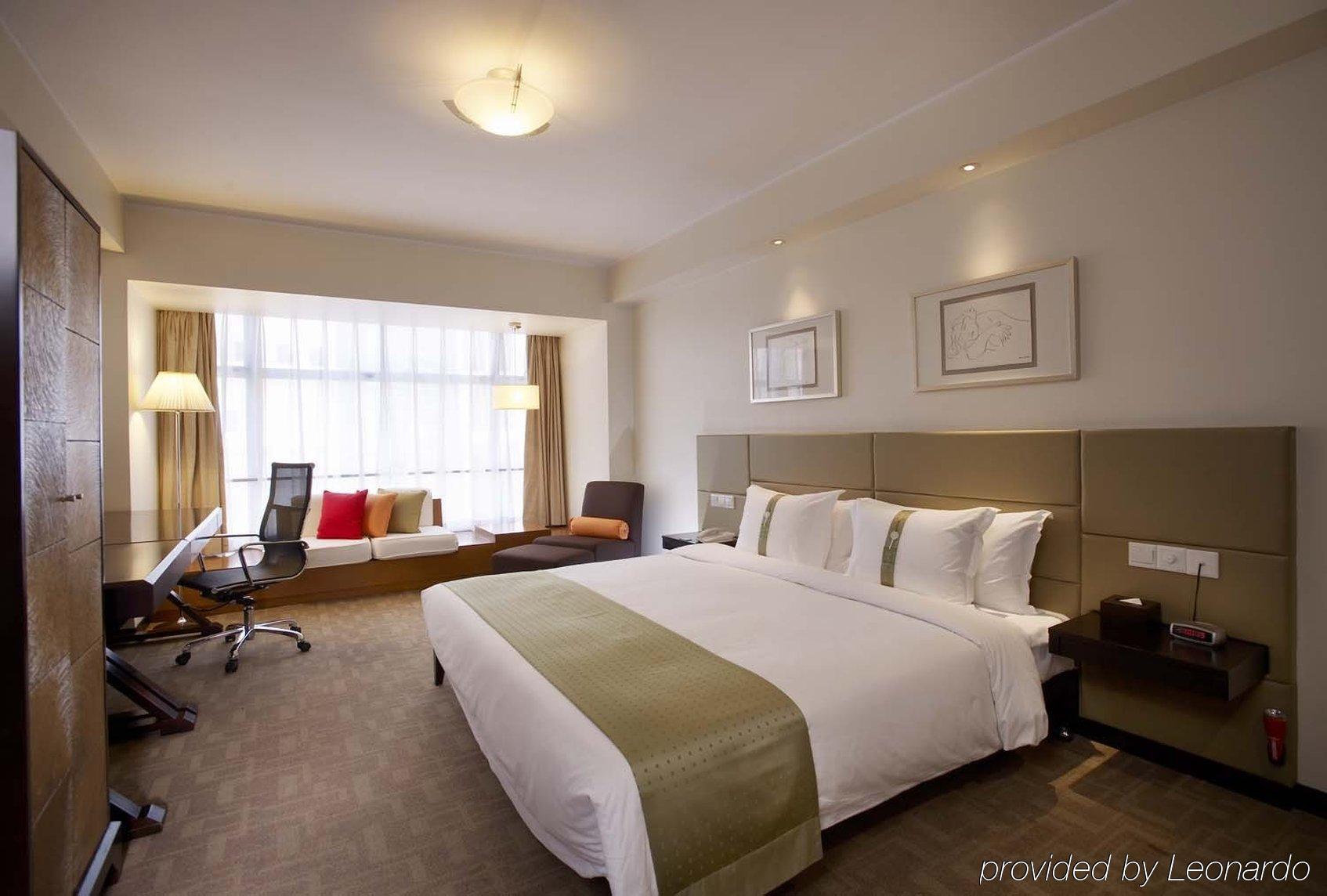 Holiday Inn Central Plaza Пекін Номер фото